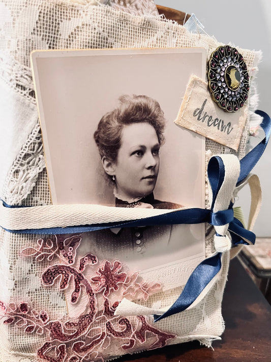 Old Lace Junk Journal class and kit